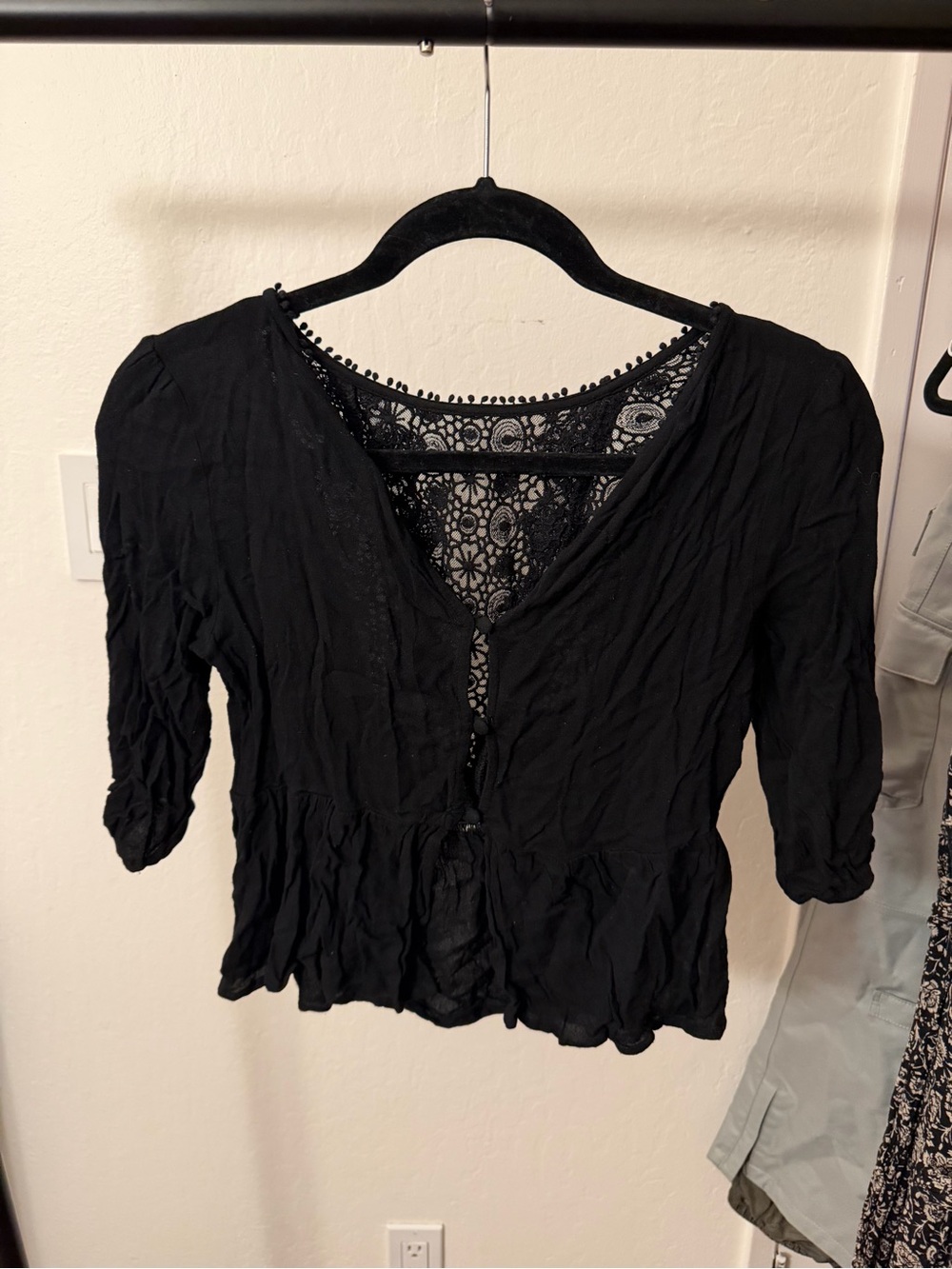 Urban Outfitters Black Lace-Inset Peasant Blouse - Picture 2 of 2